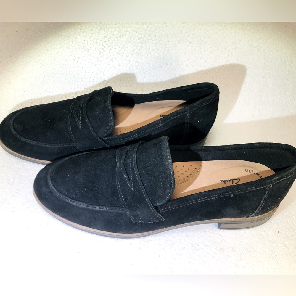 Clarks sz 6 suede leather black oxford flats slip on shoes comfort Trish Rose